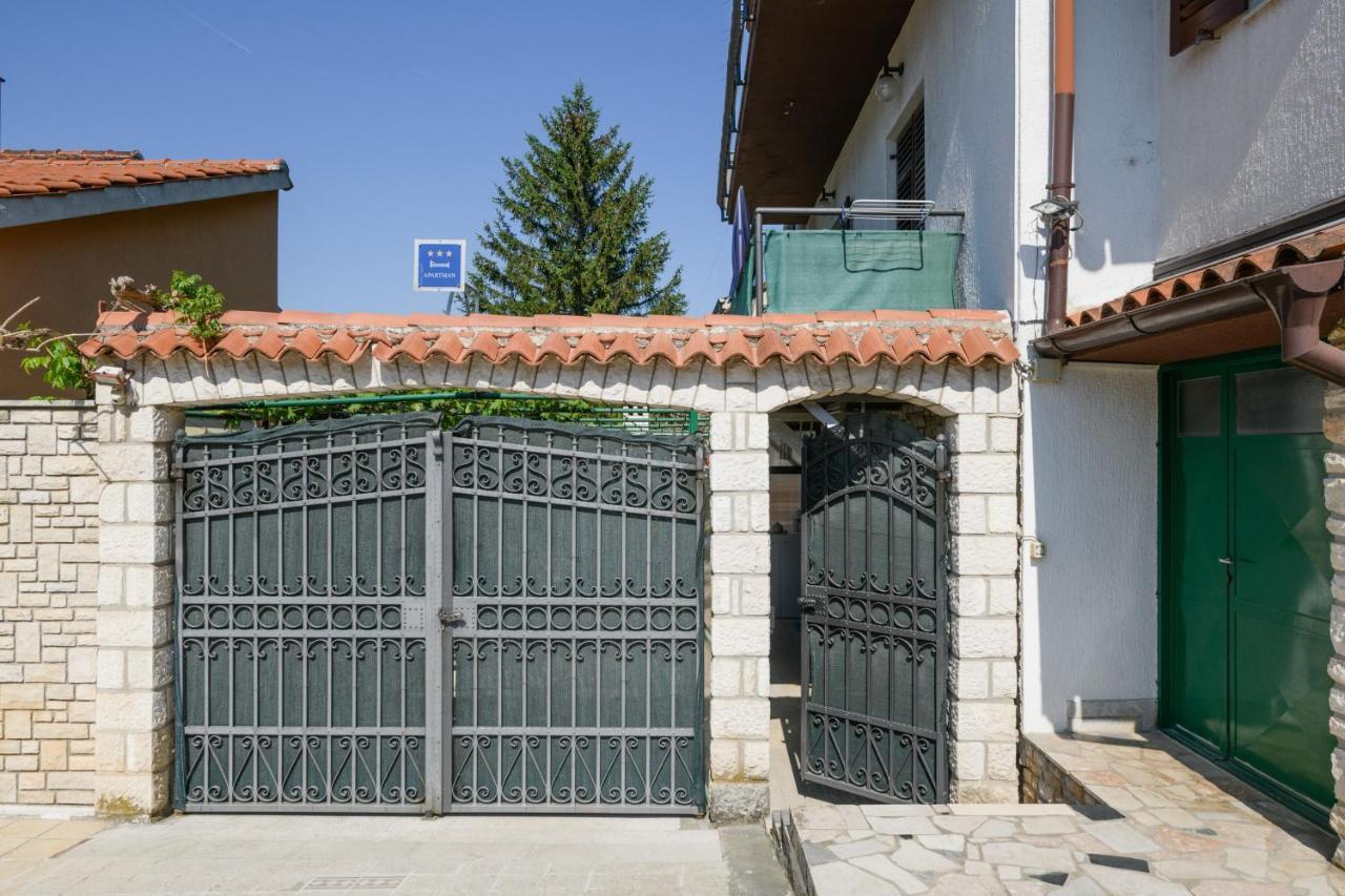 Apartman Aleksandra Pula Luaran gambar